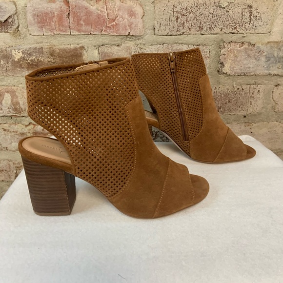 Market & Spruce Shoes - Market & spruce leather ankle open toe heels